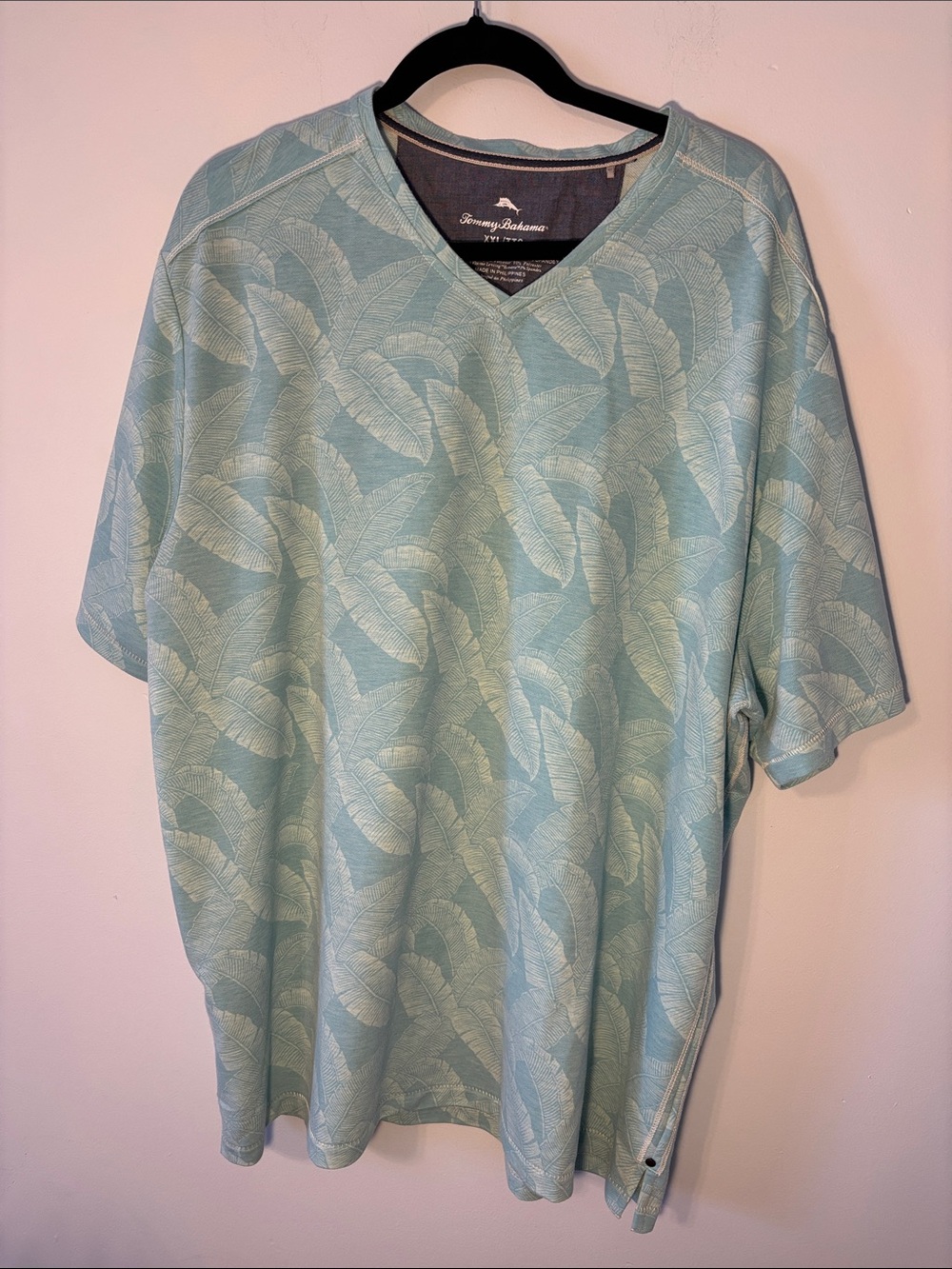 Tommy Bahama Light Seafoam Green Tropical Leaf V-Neck Polo